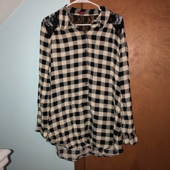 Black and White Plaid Shirt with lace back - Picture 1 of 3